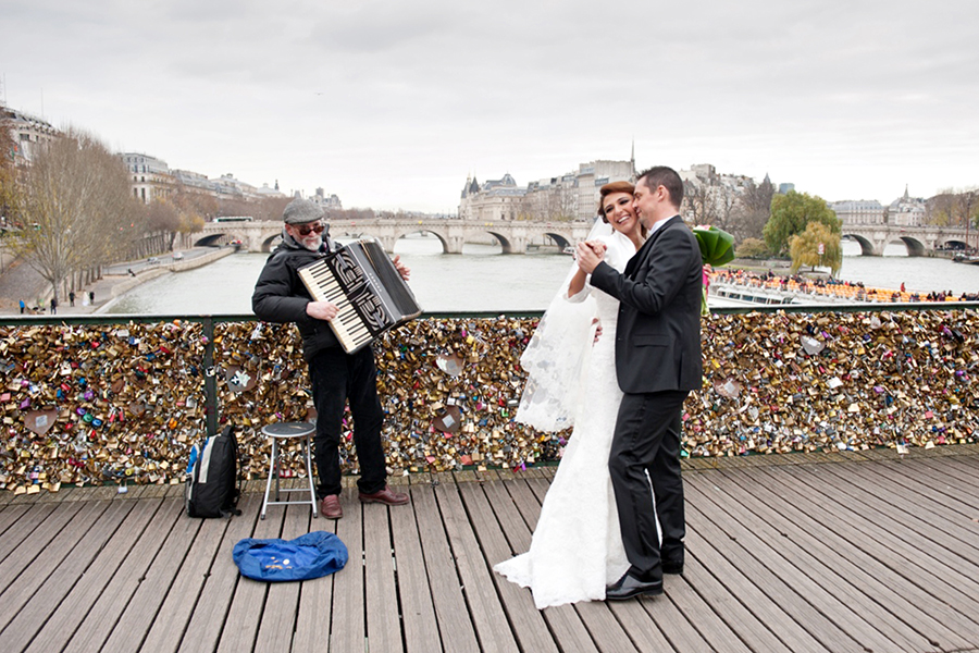 mariage a paris - pont des arts