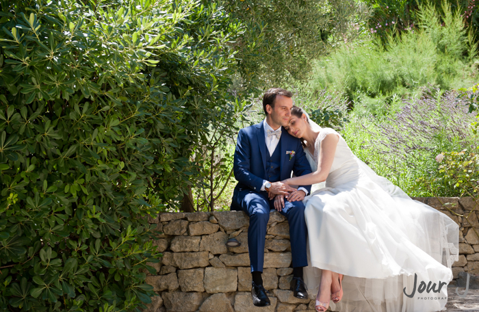 photographe-mariage-provence-Château-la-Tour-Vaucros-photo-couple-jour-j-photographie